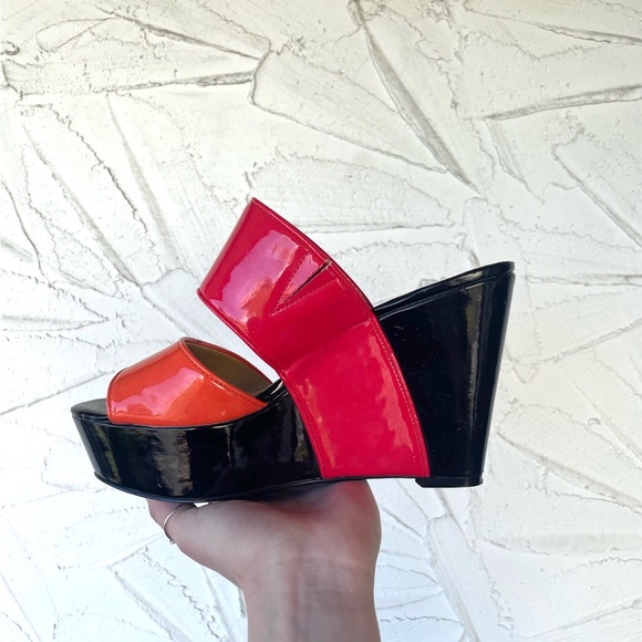 Essential Summer Wedge Heels - Picture 3 of 5